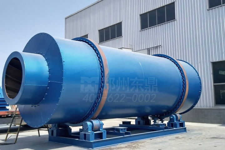 沙子烘干機(jī)主要用于干粉砂漿行業(yè)所用的黃砂、河沙及鑄造行業(yè)用于各種規(guī)格型砂的脫水烘干。